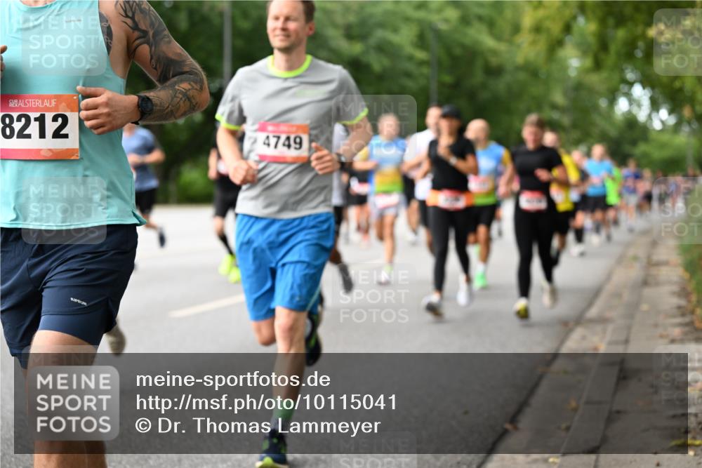 06.09.2026 - CURREX Alsterlauf Dr. Thomas Lammeyer http://msf.ph/oto/10115041 06.09.2026 09:09:22 Laufen 8212, 4749 meine-sportfotos.de