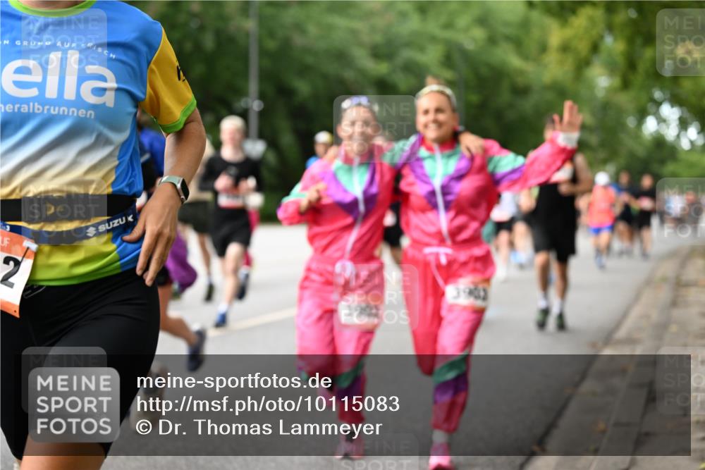 06.09.2026 - CURREX Alsterlauf Dr. Thomas Lammeyer http://msf.ph/oto/10115083 06.09.2026 09:09:41 Laufen 2, 3902, 3903 meine-sportfotos.de