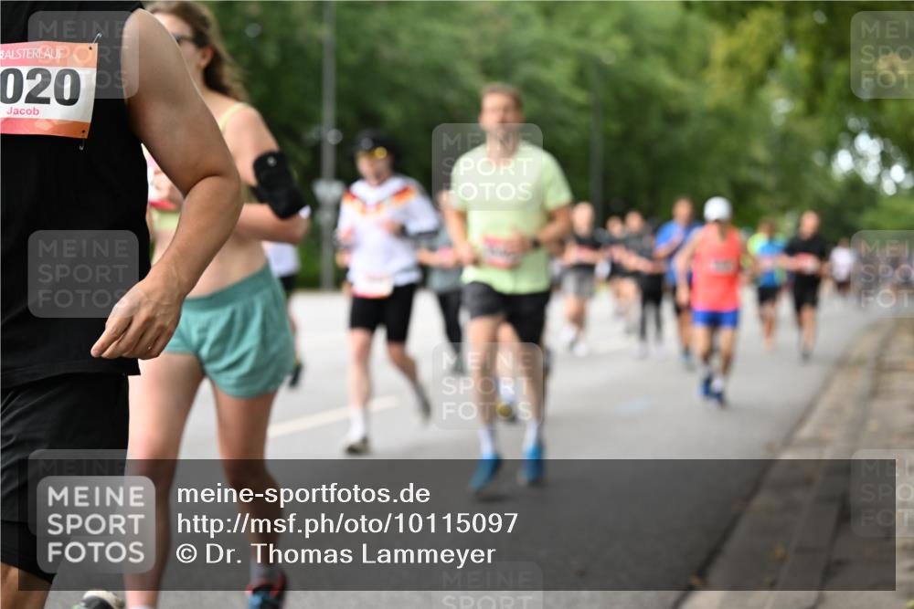 06.09.2026 - CURREX Alsterlauf Dr. Thomas Lammeyer http://msf.ph/oto/10115097 06.09.2026 09:09:44 Laufen 020 meine-sportfotos.de