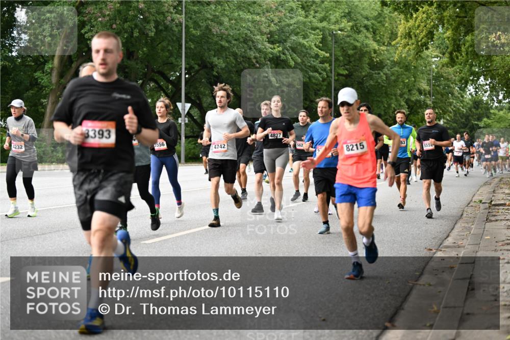 06.09.2026 - CURREX Alsterlauf Dr. Thomas Lammeyer http://msf.ph/oto/10115110 06.09.2026 09:09:46 Laufen 4232, 3393, 3556, 4742, 4827, 562, 8215, 53, 5552 meine-sportfotos.de