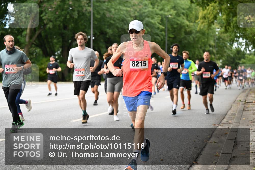 06.09.2026 - CURREX Alsterlauf Dr. Thomas Lammeyer http://msf.ph/oto/10115116 06.09.2026 09:09:47 Laufen 547, 4742, 8215, 3552 meine-sportfotos.de
