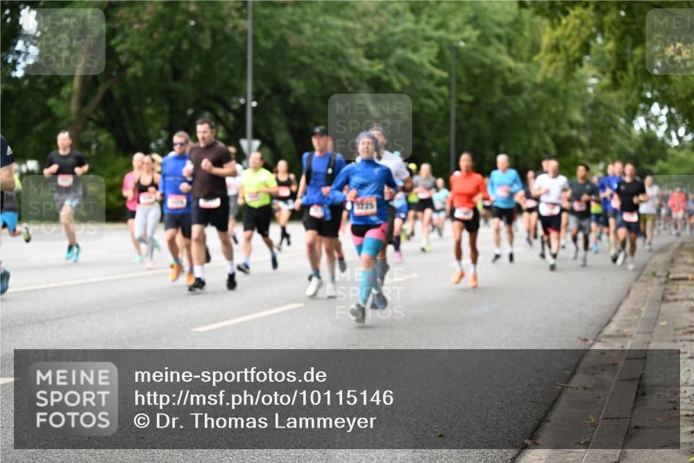 06.09.2026 - CURREX Alsterlauf Dr. Thomas Lammeyer http://msf.ph/oto/10115146 06.09.2026 09:09:52 Laufen  meine-sportfotos.de