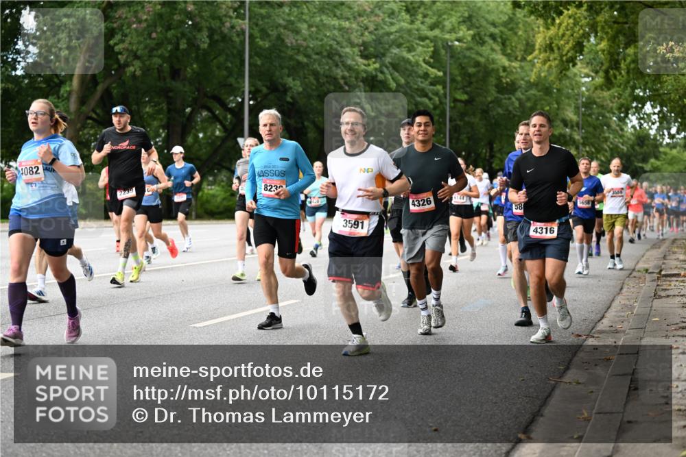 06.09.2026 - CURREX Alsterlauf Dr. Thomas Lammeyer http://msf.ph/oto/10115172 06.09.2026 09:09:55 Laufen 4082, 2239, 40, 823, 3591, 4326, 6144, 58, 4316, 3559, 5656 meine-sportfotos.de