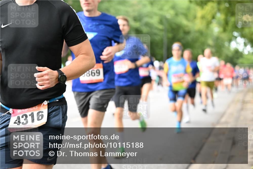 06.09.2026 - CURREX Alsterlauf Dr. Thomas Lammeyer http://msf.ph/oto/10115188 06.09.2026 09:09:58 Laufen 4316, 869 meine-sportfotos.de