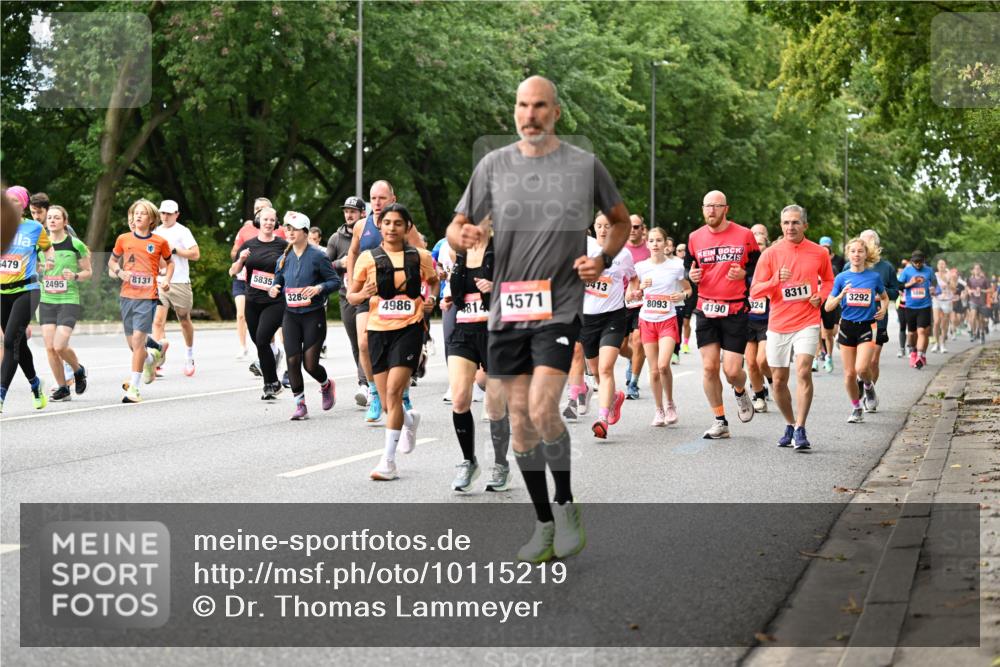 06.09.2026 - CURREX Alsterlauf Dr. Thomas Lammeyer http://msf.ph/oto/10115219 06.09.2026 09:10:03 Laufen 479, 8131, 5835, 2495, 413, 8311, 328, 4986, 814, 4571, 3292, 8093, 4190, 324 meine-sportfotos.de