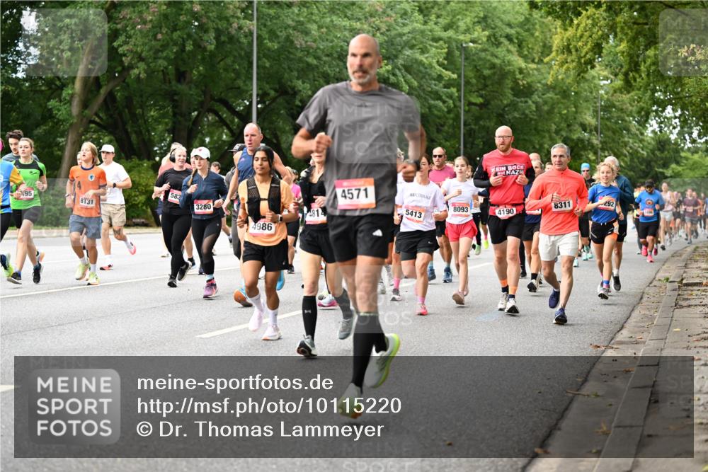 06.09.2026 - CURREX Alsterlauf Dr. Thomas Lammeyer http://msf.ph/oto/10115220 06.09.2026 09:10:03 Laufen 8093, 4571, 583, 95, 8131, 3280, 4814, 5413, 4986, 8311, 292, 4190 meine-sportfotos.de