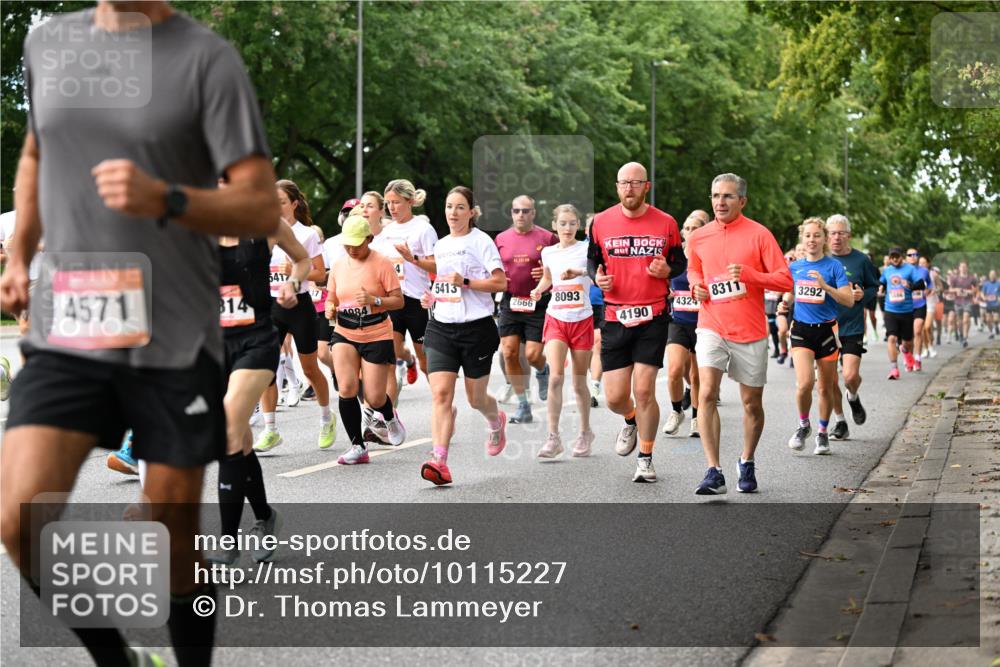 06.09.2026 - CURREX Alsterlauf Dr. Thomas Lammeyer http://msf.ph/oto/10115227 06.09.2026 09:10:04 Laufen 4571, 814, 42, 195, 6417, 5413, 2666, 8093, 4190, 4324, 8311, 3292 meine-sportfotos.de