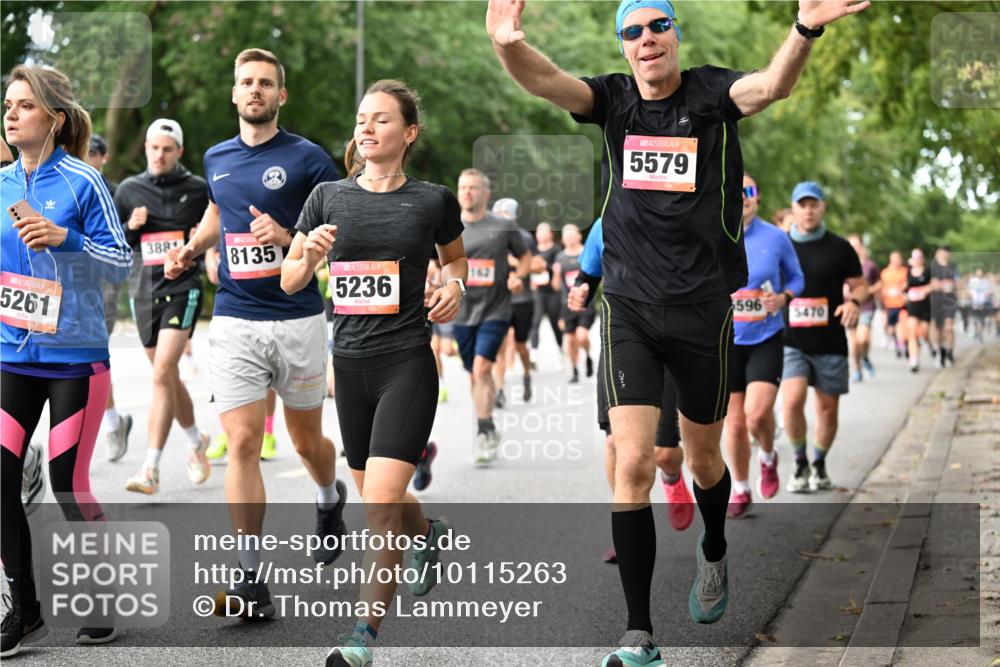 06.09.2026 - CURREX Alsterlauf Dr. Thomas Lammeyer http://msf.ph/oto/10115263 06.09.2026 09:10:09 Laufen 5261, 388, 8135, 5236, 162, 5579, 596, 5470 meine-sportfotos.de