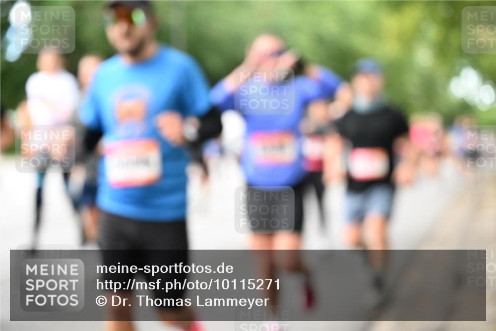 06.09.2026 - CURREX Alsterlauf Dr. Thomas Lammeyer http://msf.ph/oto/10115271 06.09.2026 09:10:10 Laufen  meine-sportfotos.de