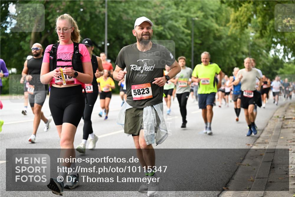 06.09.2026 - CURREX Alsterlauf Dr. Thomas Lammeyer http://msf.ph/oto/10115347 06.09.2026 09:10:22 Laufen 77, 53, 5823, 8336, 1676 meine-sportfotos.de