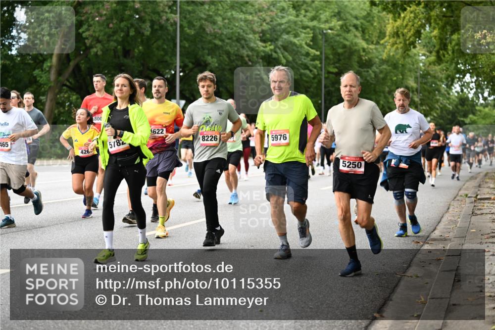 06.09.2026 - CURREX Alsterlauf Dr. Thomas Lammeyer http://msf.ph/oto/10115355 06.09.2026 09:10:24 Laufen 465, 78, 800, 1622, 5782, 426, 8226, 5976, 5250 meine-sportfotos.de