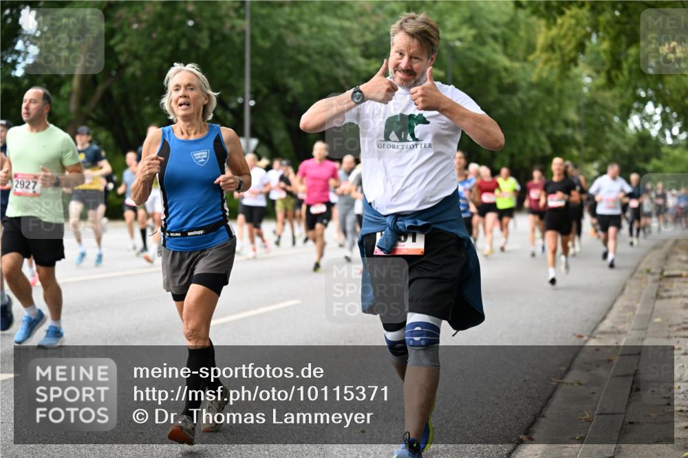 06.09.2026 - CURREX Alsterlauf Dr. Thomas Lammeyer http://msf.ph/oto/10115371 06.09.2026 09:10:26 Laufen 2927 meine-sportfotos.de