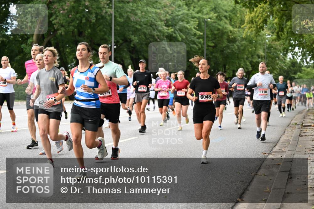 06.09.2026 - CURREX Alsterlauf Dr. Thomas Lammeyer http://msf.ph/oto/10115391 06.09.2026 09:10:29 Laufen 2188, 4274, 4717, 4691, 6048, 2966, 5110 meine-sportfotos.de