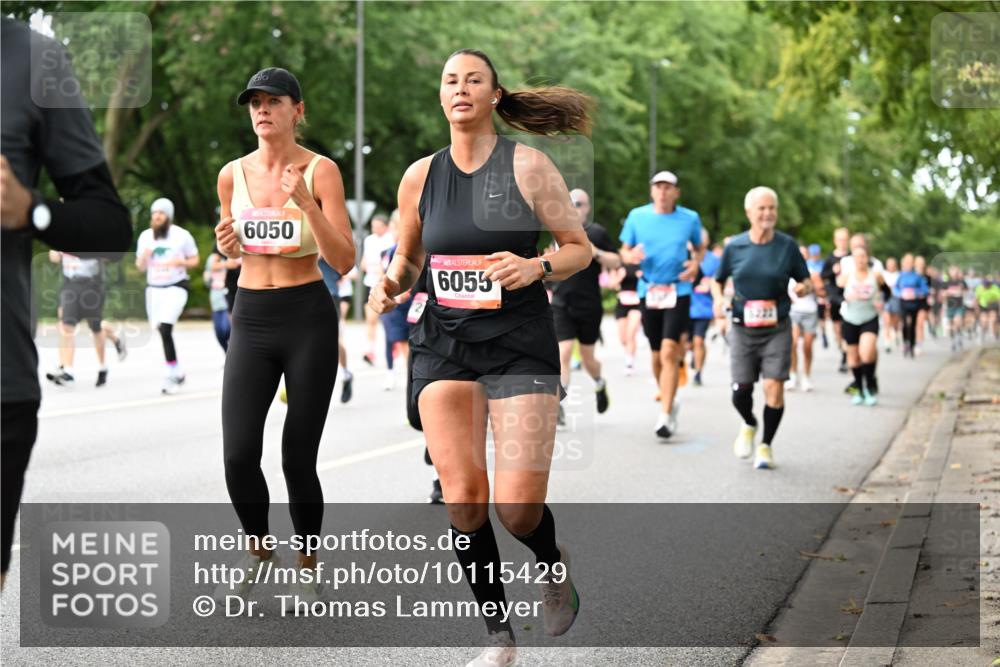 06.09.2026 - CURREX Alsterlauf Dr. Thomas Lammeyer http://msf.ph/oto/10115429 06.09.2026 09:10:33 Laufen 6050, 6055 meine-sportfotos.de