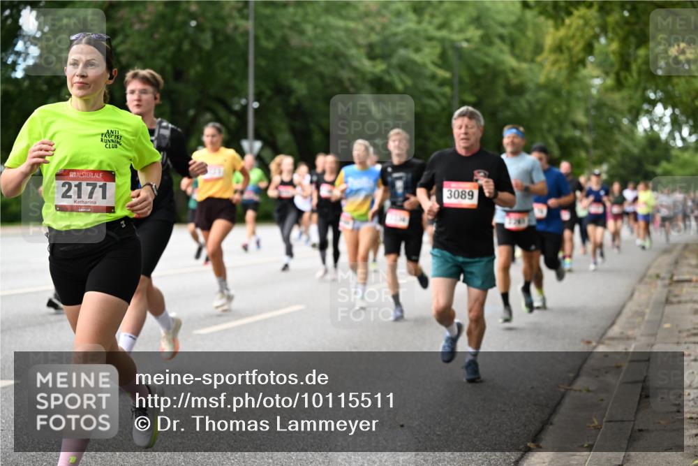 06.09.2026 - CURREX Alsterlauf Dr. Thomas Lammeyer http://msf.ph/oto/10115511 06.09.2026 09:10:45 Laufen 2171, 3089 meine-sportfotos.de