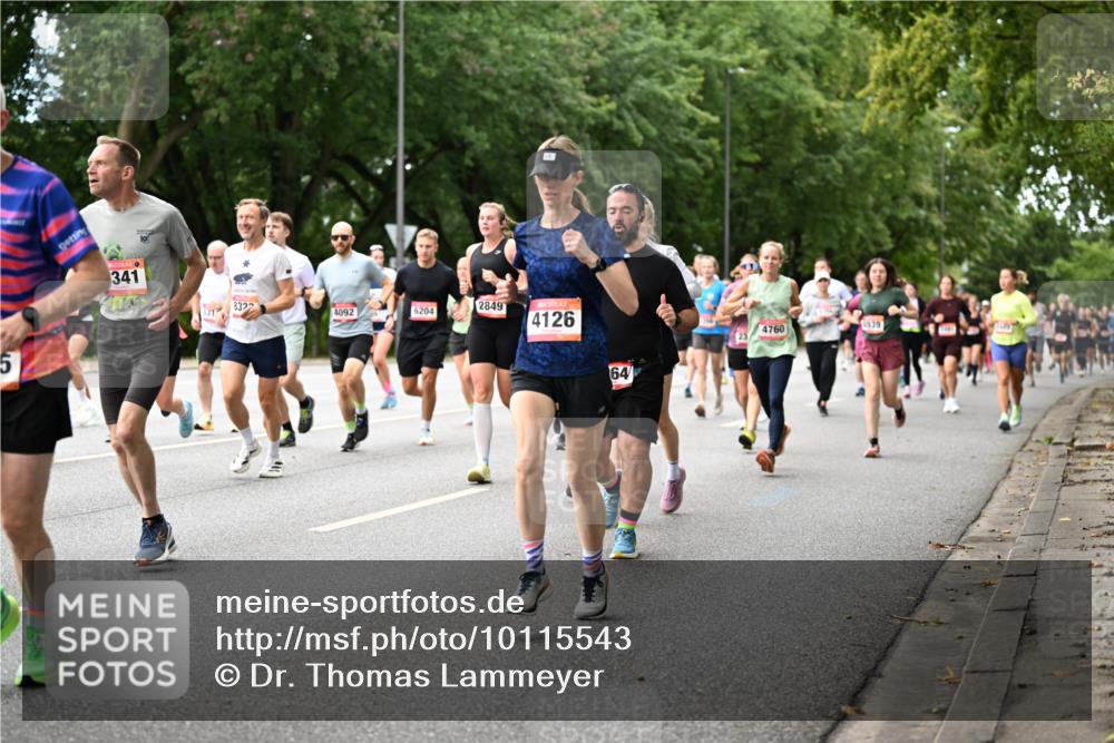 06.09.2026 - CURREX Alsterlauf Dr. Thomas Lammeyer http://msf.ph/oto/10115543 06.09.2026 09:10:49 Laufen 5, 341, 8322, 2849, 4092, 6204, 4126, 64, 4760, 939 meine-sportfotos.de