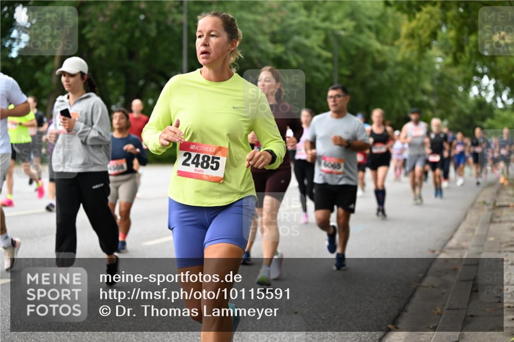06.09.2026 - CURREX Alsterlauf Dr. Thomas Lammeyer http://msf.ph/oto/10115591 06.09.2026 09:10:56 Laufen 2485, 6065 meine-sportfotos.de