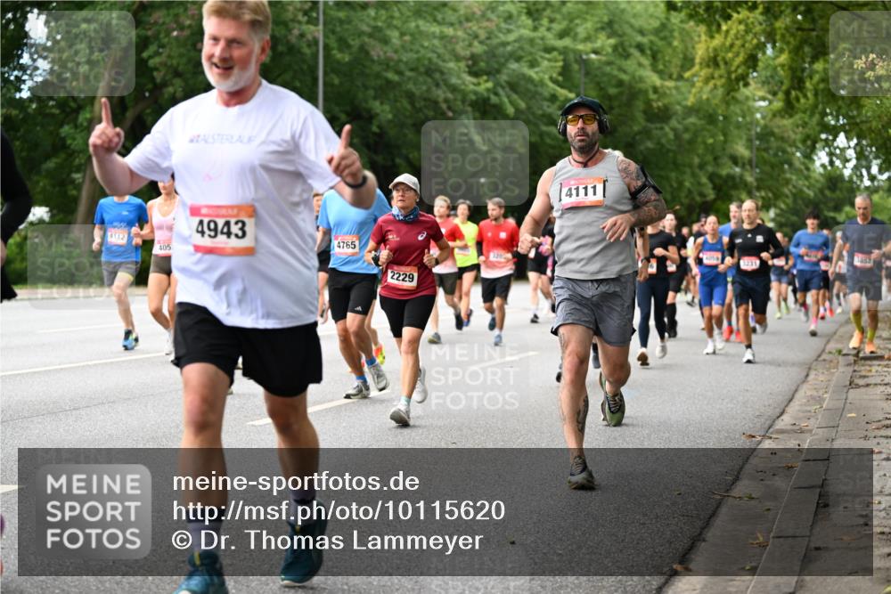 06.09.2026 - CURREX Alsterlauf Dr. Thomas Lammeyer http://msf.ph/oto/10115620 06.09.2026 09:11:00 Laufen 4112, 405, 4943, 4765, 2229, 4111, 3231, 3852 meine-sportfotos.de