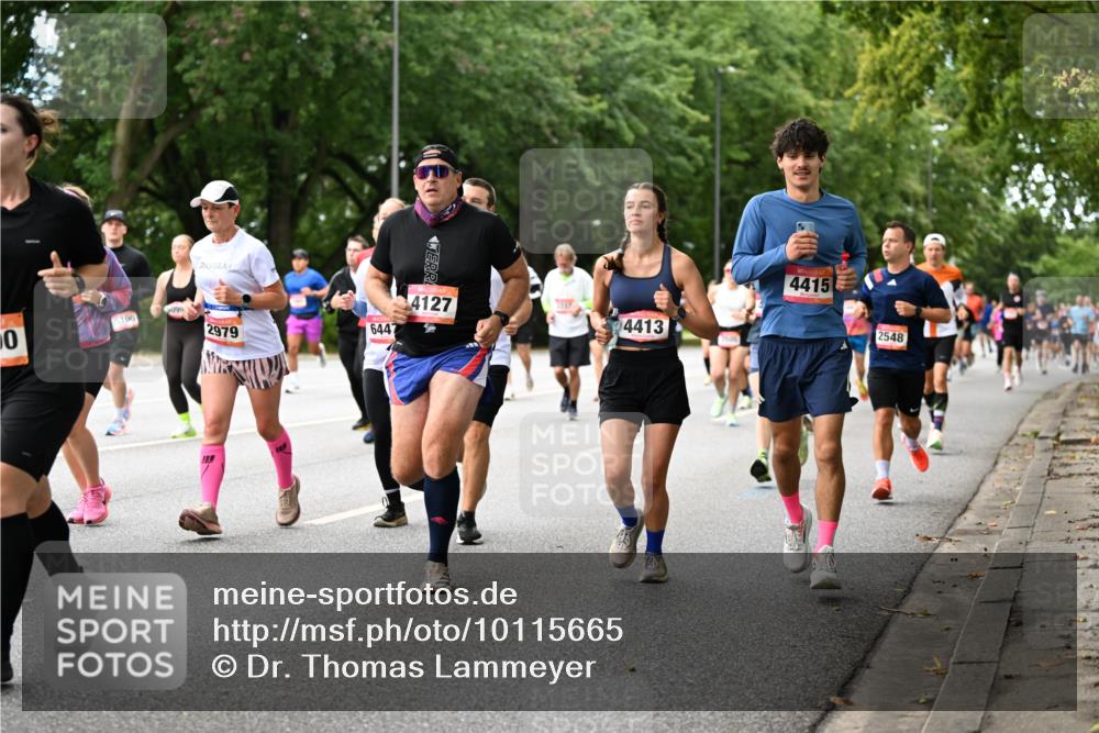 06.09.2026 - CURREX Alsterlauf Dr. Thomas Lammeyer http://msf.ph/oto/10115665 06.09.2026 09:11:06 Laufen 0, 5100, 2979, 6447, 4127, 4413, 4415, 2548 meine-sportfotos.de