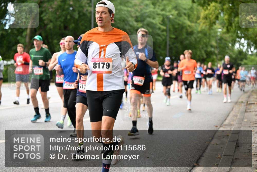 06.09.2026 - CURREX Alsterlauf Dr. Thomas Lammeyer http://msf.ph/oto/10115686 06.09.2026 09:11:11 Laufen 2312, 495, 217, 8179, 4856 meine-sportfotos.de