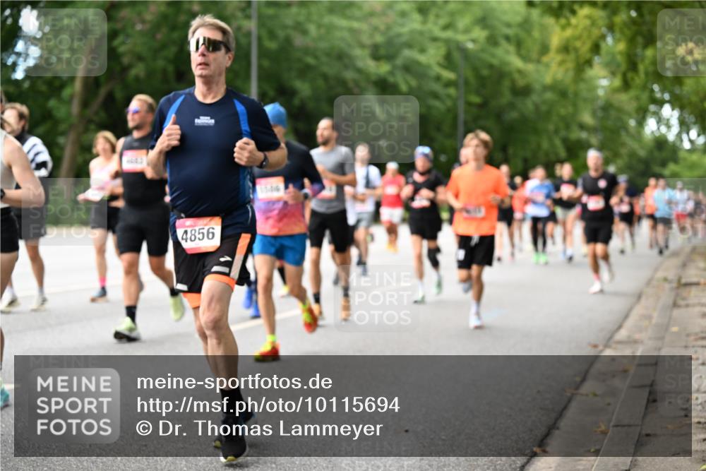 06.09.2026 - CURREX Alsterlauf Dr. Thomas Lammeyer http://msf.ph/oto/10115694 06.09.2026 09:11:11 Laufen 4856 meine-sportfotos.de