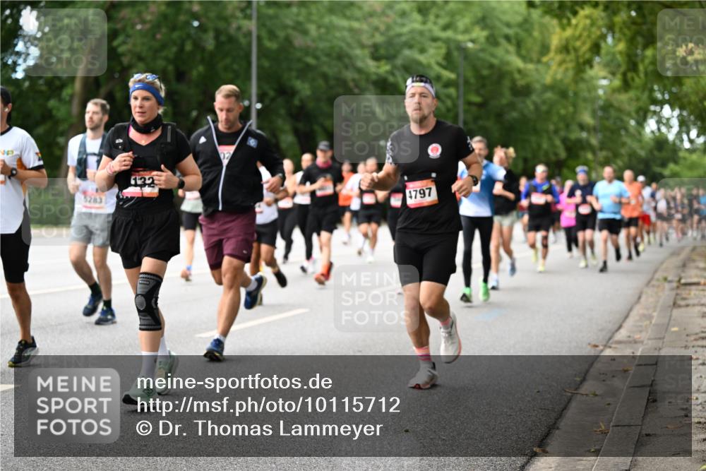 06.09.2026 - CURREX Alsterlauf Dr. Thomas Lammeyer http://msf.ph/oto/10115712 06.09.2026 09:11:14 Laufen 5283, 132, 02, 4797 meine-sportfotos.de