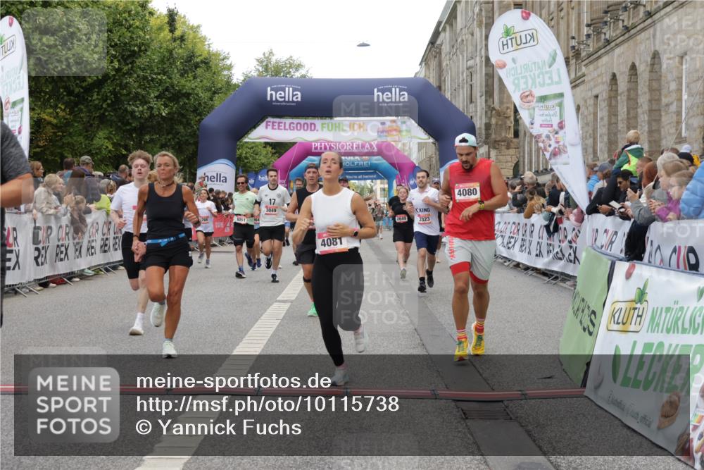 06.09.2026 - CURREX Alsterlauf Yannick Fuchs http://msf.ph/oto/10115738 06.09.2026 09:58:57 Ziel 2060, 2065, 2649, 2711, 2981, 3049, 3203, 3313, 3323, 3765, 4048, 4080, 4081, 4299, 4605, 4779, 5099, 5100, 5557, 5661, 6064, 6065, 6311, 8051, 8265 meine-sportfotos.de