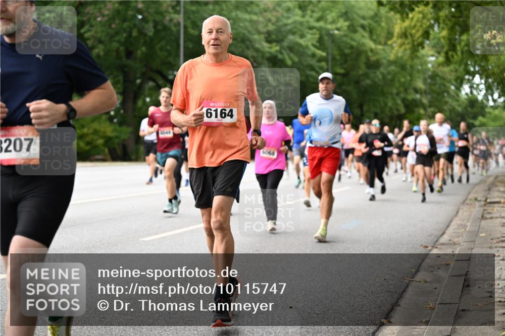 06.09.2026 - CURREX Alsterlauf Dr. Thomas Lammeyer http://msf.ph/oto/10115747 06.09.2026 09:11:21 Laufen 3207, 5044, 6164, 6068 meine-sportfotos.de