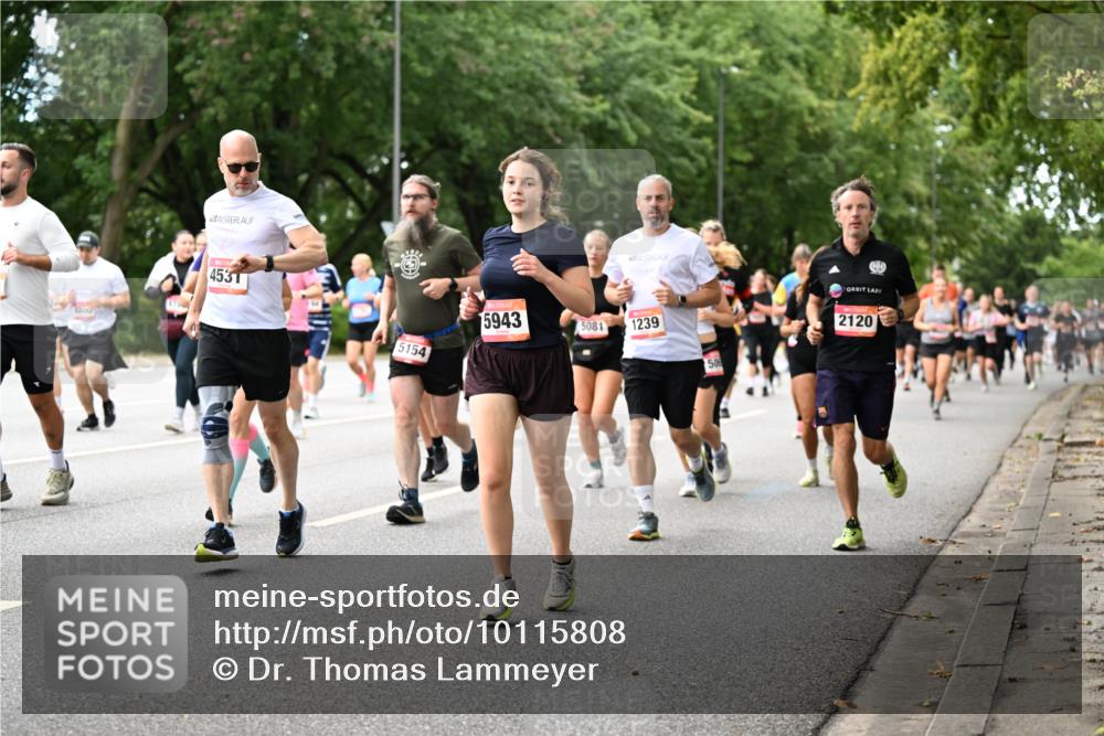 06.09.2026 - CURREX Alsterlauf Dr. Thomas Lammeyer http://msf.ph/oto/10115808 06.09.2026 09:11:31 Laufen 4531, 5943, 5081, 5154, 1239, 506, 2120 meine-sportfotos.de