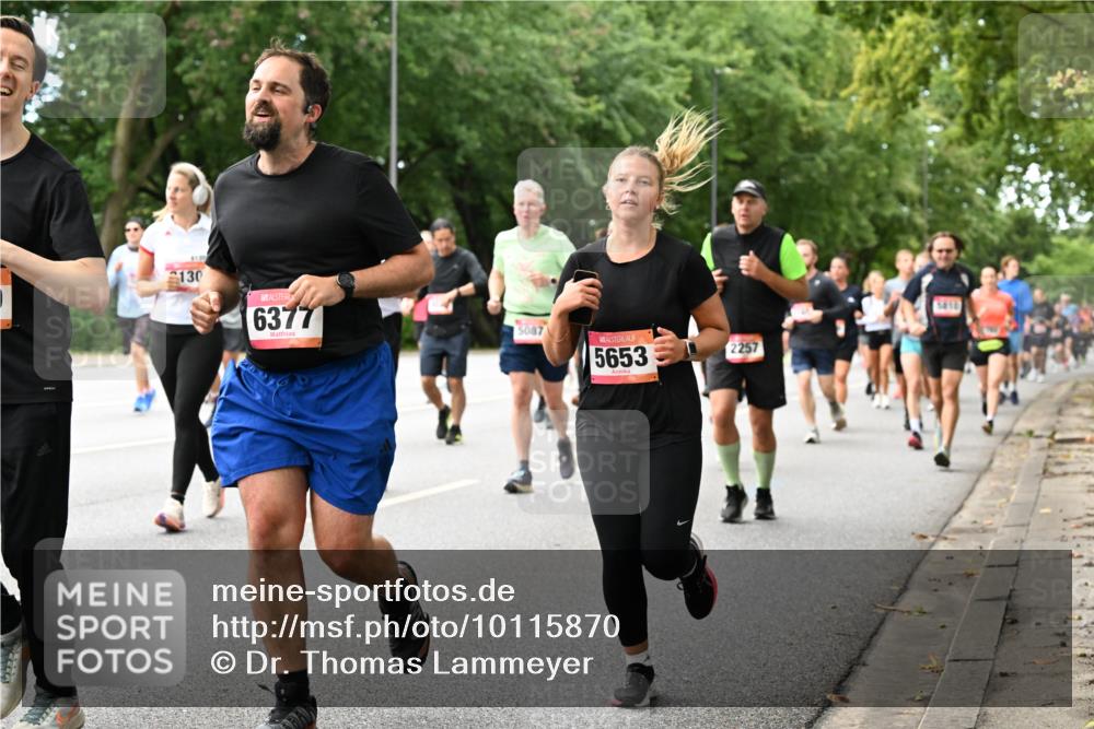 06.09.2026 - CURREX Alsterlauf Dr. Thomas Lammeyer http://msf.ph/oto/10115870 06.09.2026 09:11:44 Laufen 2130, 6377, 5087, 5653, 2257, 5410 meine-sportfotos.de