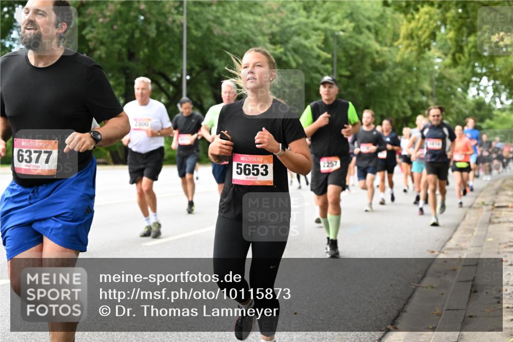 06.09.2026 - CURREX Alsterlauf Dr. Thomas Lammeyer http://msf.ph/oto/10115873 06.09.2026 09:11:44 Laufen 6377, 2400, 5653, 2257 meine-sportfotos.de