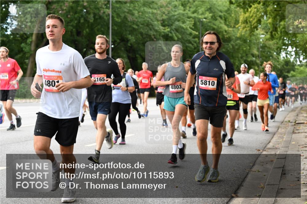 06.09.2026 - CURREX Alsterlauf Dr. Thomas Lammeyer http://msf.ph/oto/10115893 06.09.2026 09:11:47 Laufen 3609, 480, 8, 165, 4803, 5810, 02 meine-sportfotos.de