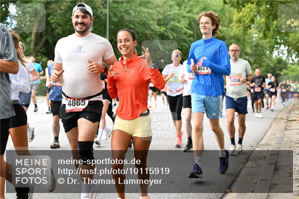 06.09.2026 - CURREX Alsterlauf Dr. Thomas Lammeyer http://msf.ph/oto/10115919 06.09.2026 09:11:50 Laufen 4865, 28, 8027, 5858 meine-sportfotos.de