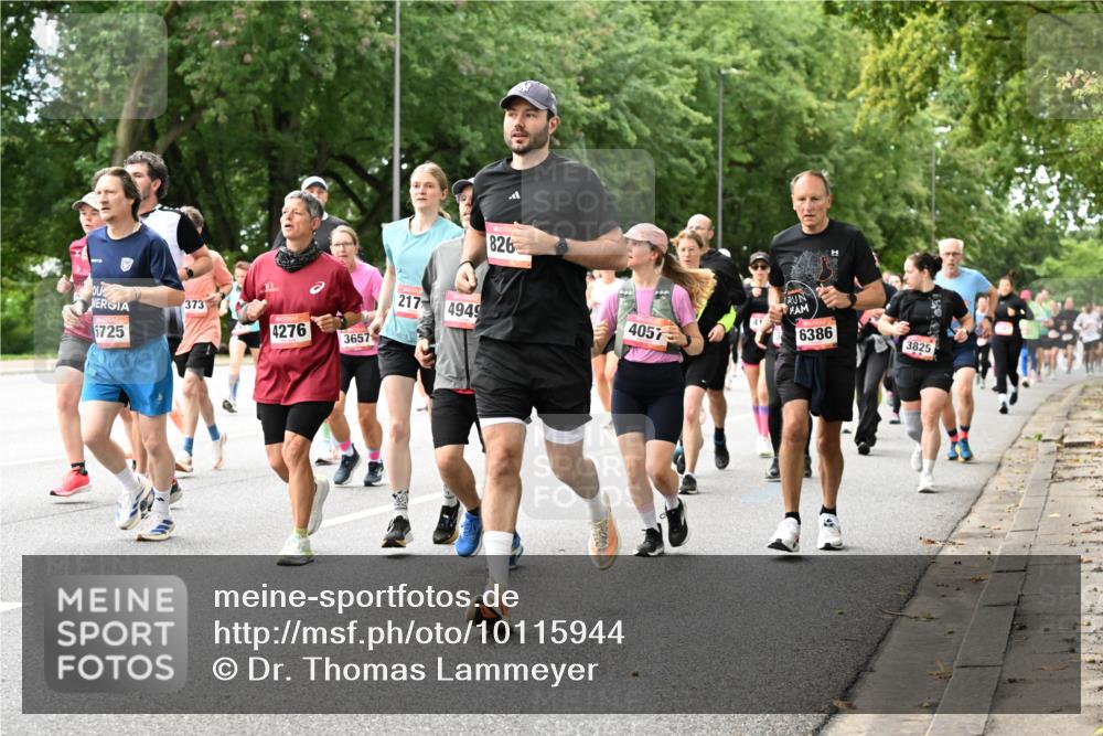 06.09.2026 - CURREX Alsterlauf Dr. Thomas Lammeyer http://msf.ph/oto/10115944 06.09.2026 09:11:54 Laufen 826, 217, 373, 4949, 5725, 4276, 4057, 6386, 3657, 3825 meine-sportfotos.de