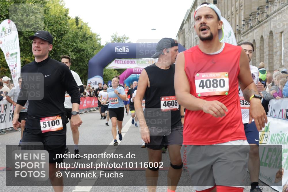 06.09.2026 - CURREX Alsterlauf Yannick Fuchs http://msf.ph/oto/10116002 06.09.2026 09:59:00 Ziel 2060, 2065, 2649, 2981, 3049, 3203, 3313, 3323, 3499, 3517, 3546, 3552, 3765, 4048, 4080, 4081, 4293, 4299, 4605, 4779, 5099, 5100, 5661, 6064, 6065, 6311, 8051, 8206, 8265, 8320 meine-sportfotos.de