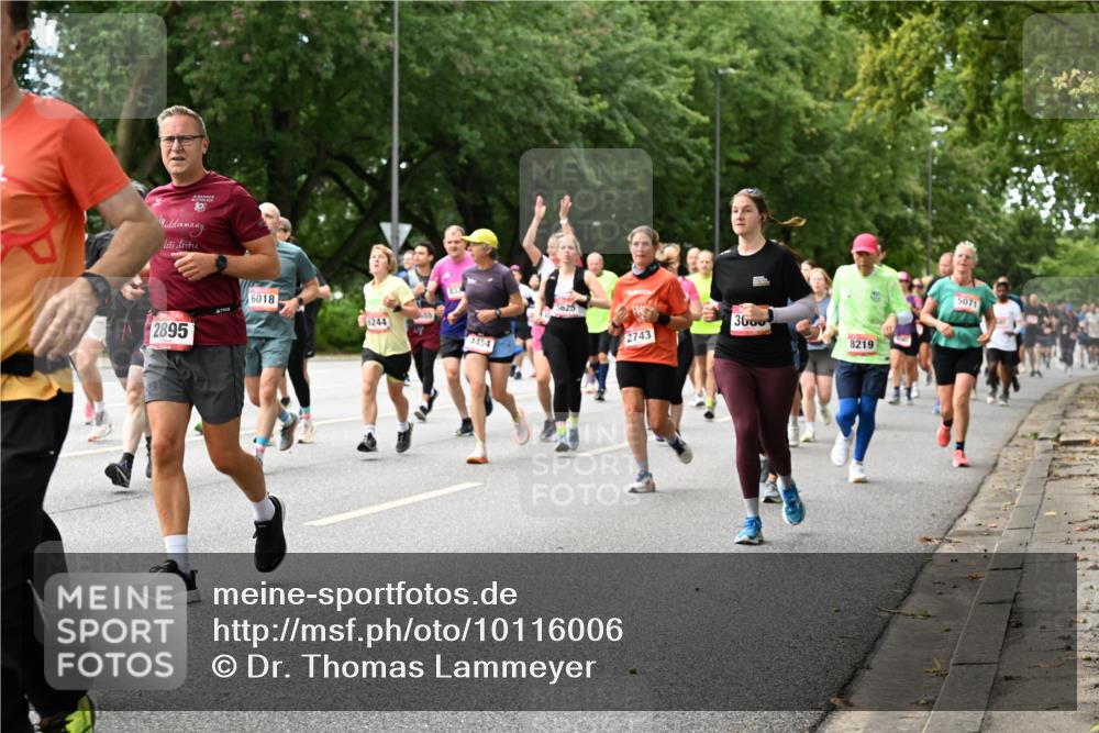 06.09.2026 - CURREX Alsterlauf Dr. Thomas Lammeyer http://msf.ph/oto/10116006 06.09.2026 09:12:04 Laufen 10, 2895, 6018, 6244, 4454, 3625, 2743, 30, 8219, 5071 meine-sportfotos.de