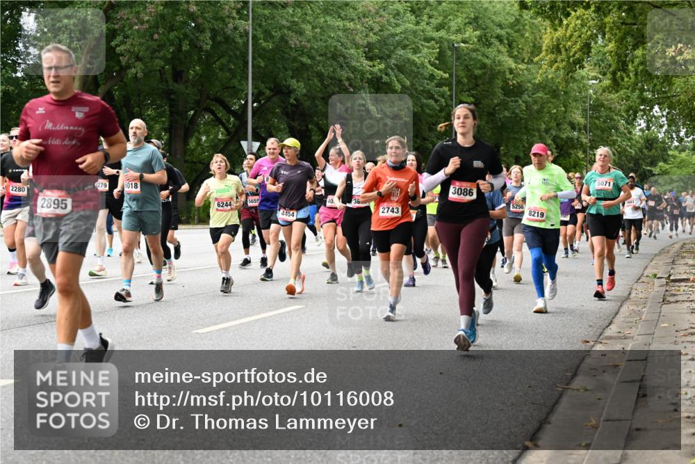 06.09.2026 - CURREX Alsterlauf Dr. Thomas Lammeyer http://msf.ph/oto/10116008 06.09.2026 09:12:04 Laufen 8279, 6018, 2280, 2895, 5655, 40, 36, 6244, 2743, 4454, 3086, 5256, 8219, 5071 meine-sportfotos.de
