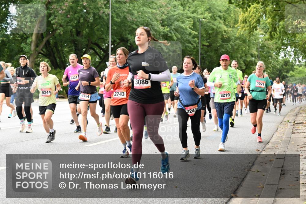 06.09.2026 - CURREX Alsterlauf Dr. Thomas Lammeyer http://msf.ph/oto/10116016 06.09.2026 09:12:05 Laufen 260, 21, 6244, 8331, 4454, 2743, 3086, 671, 2243, 8219, 5071 meine-sportfotos.de