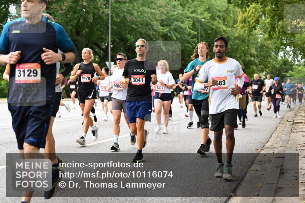 06.09.2026 - CURREX Alsterlauf Dr. Thomas Lammeyer http://msf.ph/oto/10116074 06.09.2026 09:12:13 Laufen 3129, 4478, 5872, 5060, 3841, 4337, 583 meine-sportfotos.de