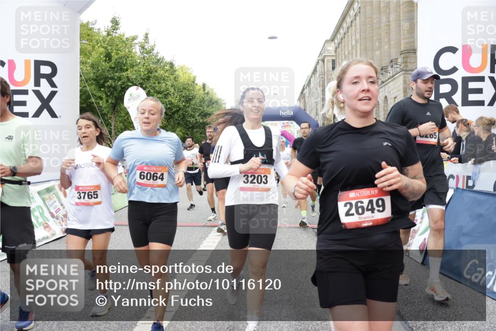 06.09.2026 - CURREX Alsterlauf Yannick Fuchs http://msf.ph/oto/10116120 06.09.2026 09:59:02 Ziel 2060, 2065, 2618, 2649, 2981, 3049, 3203, 3323, 3499, 3517, 3546, 3552, 3765, 3871, 4048, 4080, 4081, 4293, 4299, 4605, 4779, 4814, 4953, 5099, 5100, 5801, 6064, 6065, 6082, 6083, 6311, 8051, 8206, 8265, 8320 meine-sportfotos.de
