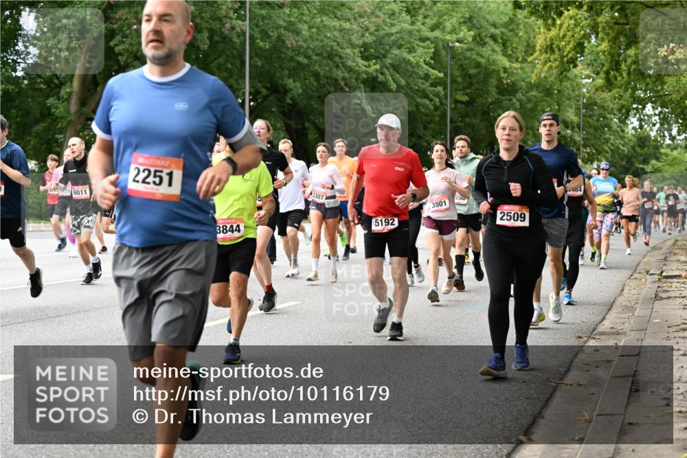 06.09.2026 - CURREX Alsterlauf Dr. Thomas Lammeyer http://msf.ph/oto/10116179 06.09.2026 09:12:27 Laufen 474079, 6011, 2251, 3844, 3307, 429, 3801, 5192, 2509, 04 meine-sportfotos.de