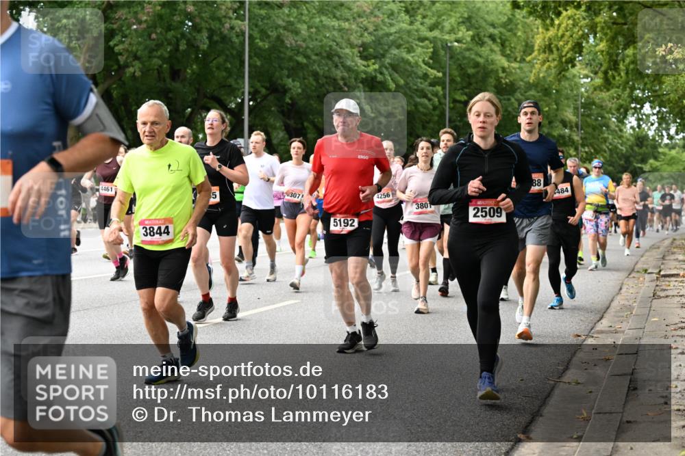 06.09.2026 - CURREX Alsterlauf Dr. Thomas Lammeyer http://msf.ph/oto/10116183 06.09.2026 09:12:27 Laufen 4461, 3844, 5, 307, 4256, 3801, 5192, 2509, 88, 484 meine-sportfotos.de