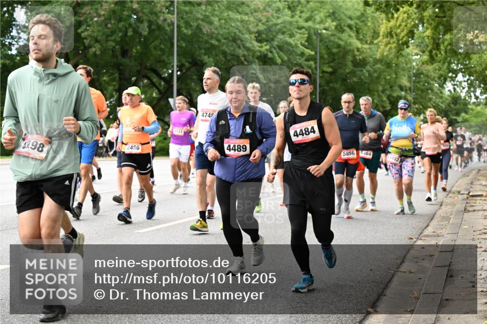 06.09.2026 - CURREX Alsterlauf Dr. Thomas Lammeyer http://msf.ph/oto/10116205 06.09.2026 09:12:30 Laufen 4298, 2486, 5033, 4749, 4489, 4484, 5856, 6404, 6403 meine-sportfotos.de
