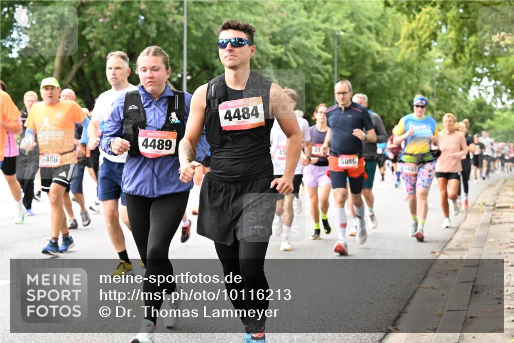 06.09.2026 - CURREX Alsterlauf Dr. Thomas Lammeyer http://msf.ph/oto/10116213 06.09.2026 09:12:31 Laufen 2486, 4489, 4484, 45, 31, 5856, 6403 meine-sportfotos.de
