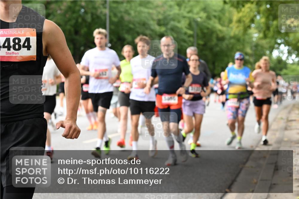 06.09.2026 - CURREX Alsterlauf Dr. Thomas Lammeyer http://msf.ph/oto/10116222 06.09.2026 09:12:32 Laufen 484 meine-sportfotos.de