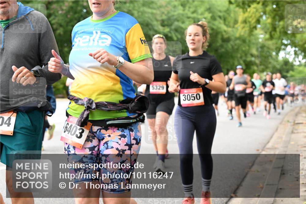 06.09.2026 - CURREX Alsterlauf Dr. Thomas Lammeyer http://msf.ph/oto/10116247 06.09.2026 09:12:36 Laufen 04, 6403, 5329, 3050 meine-sportfotos.de