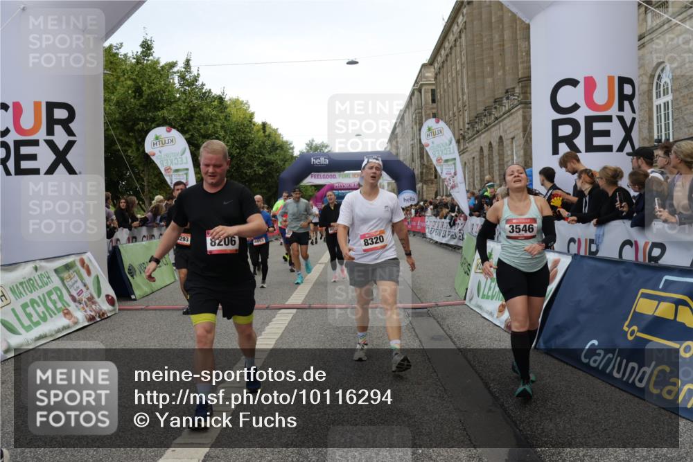06.09.2026 - CURREX Alsterlauf Yannick Fuchs http://msf.ph/oto/10116294 06.09.2026 09:59:05 Ziel 2060, 2618, 2627, 2649, 2981, 3049, 3203, 3323, 3425, 3499, 3517, 3546, 3552, 3765, 3871, 4048, 4293, 4605, 4779, 4814, 4953, 4990, 5099, 5100, 5801, 6064, 6065, 6082, 6083, 8051, 8206, 8265, 8320 meine-sportfotos.de