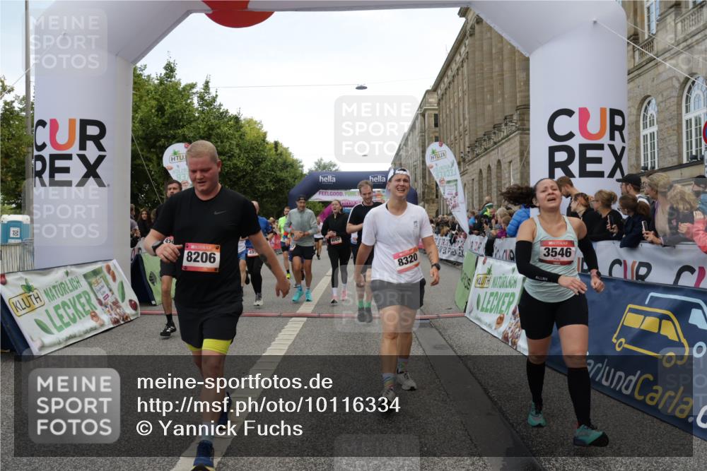 06.09.2026 - CURREX Alsterlauf Yannick Fuchs http://msf.ph/oto/10116334 06.09.2026 09:59:05 Ziel 2060, 2618, 2627, 2649, 2981, 3049, 3203, 3323, 3425, 3499, 3517, 3546, 3552, 3765, 3871, 4048, 4293, 4605, 4779, 4814, 4953, 4990, 5099, 5100, 5801, 6064, 6065, 6082, 6083, 8051, 8206, 8265, 8320 meine-sportfotos.de
