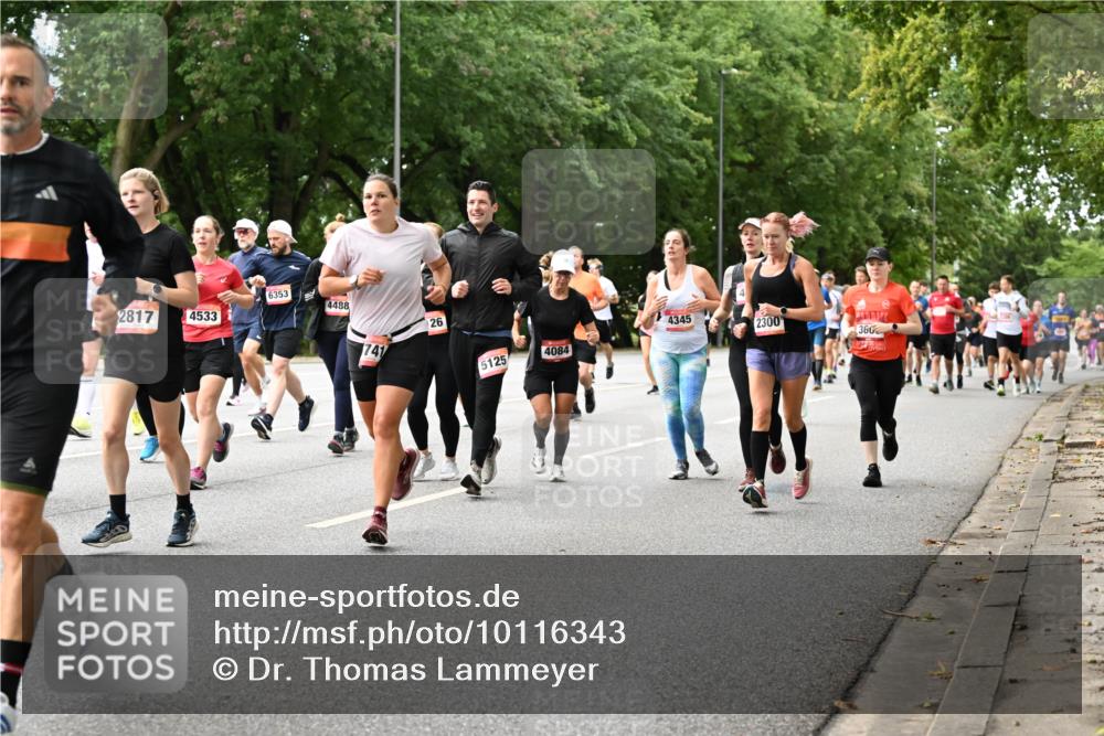 06.09.2026 - CURREX Alsterlauf Dr. Thomas Lammeyer http://msf.ph/oto/10116343 06.09.2026 09:12:49 Laufen 2817, 4533, 6353, 4488, 26, 741, 4345, 2300, 5125, 4084, 360 meine-sportfotos.de