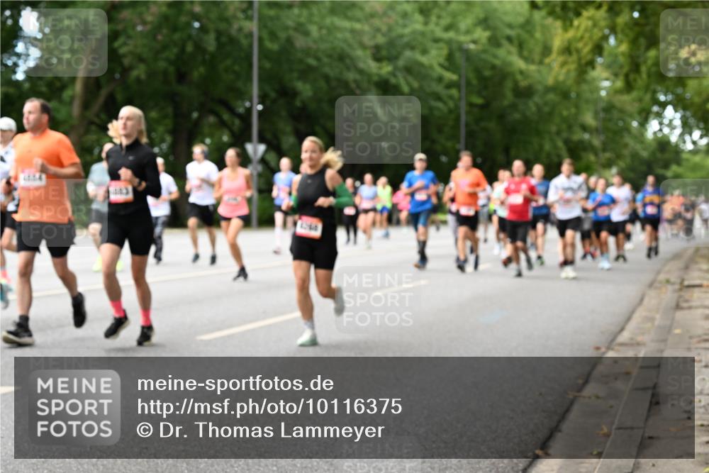 06.09.2026 - CURREX Alsterlauf Dr. Thomas Lammeyer http://msf.ph/oto/10116375 06.09.2026 09:12:53 Laufen  meine-sportfotos.de